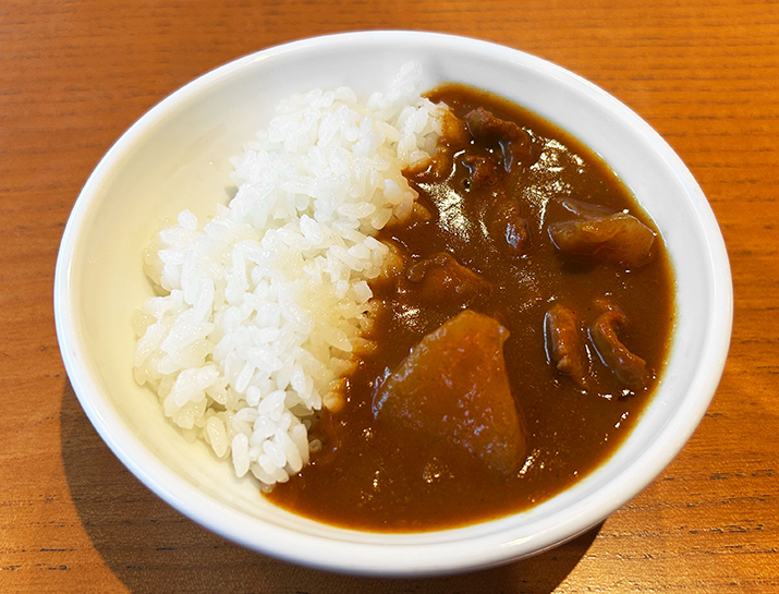 白金豚カレー
